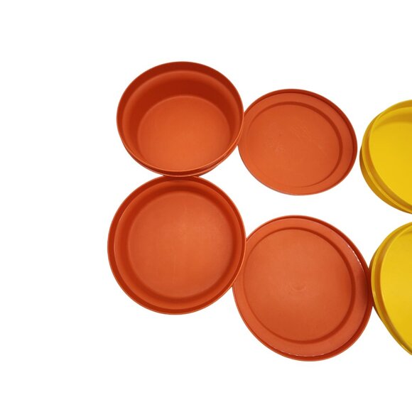 Tupperware Vintage 1970's Bowls lids serve as plates - Picture 3 of 4